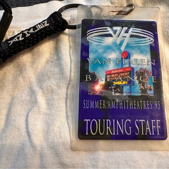 Van Halen Balance Tokyo Tour 1995 Tee, Van Halen Tour Lanyard & Tour Credentials - Picture 2 of 16